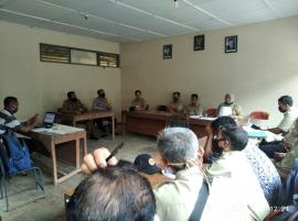 RAPAT TERBATAS PEMBAHASAN BLT