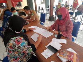 PENYALURAN KARTU INDONESIA SEHAT (KIS) APBD