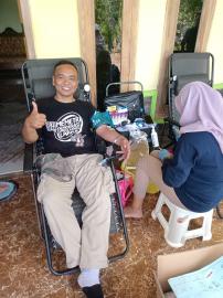 PMI GUNUNGKIDUL MENDAPATKAN 30 KANTONG DARAH DI PUCANGANOM